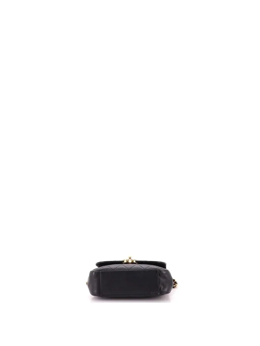 CHANEL elevate your